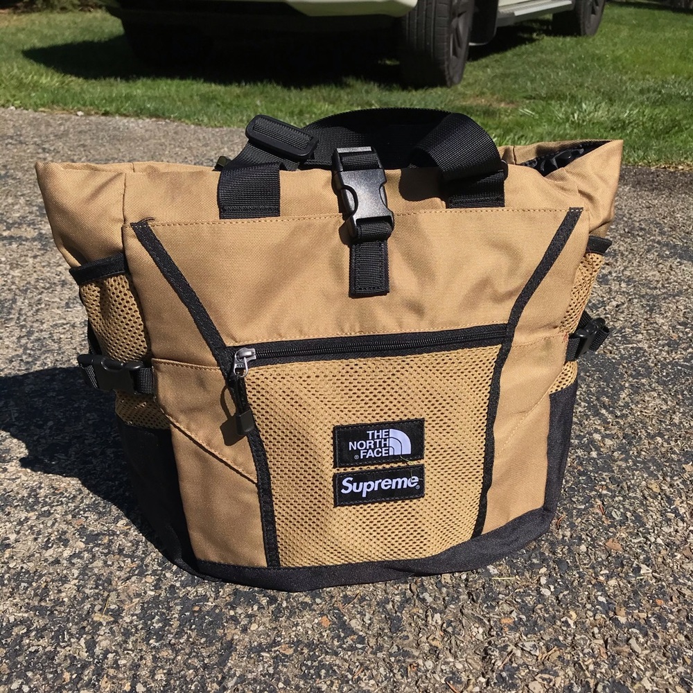 Supreme tote bag